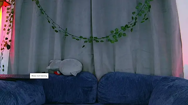 vayolett01 dakotta online show from January 17, 1:13 am