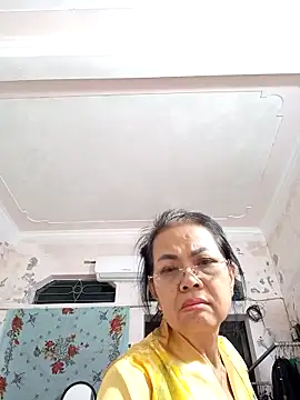 Hotestlove online show from October 22, 1:49 pm