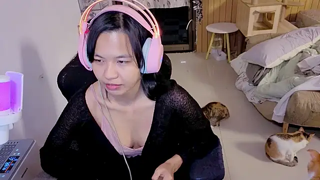 Kana G online show from November 19, 5:13 pm