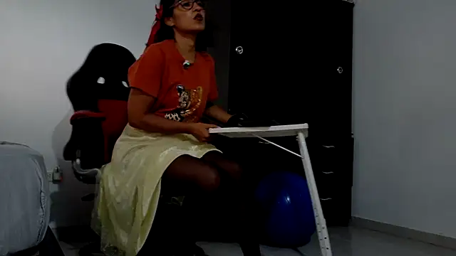 fantasty nylon online show from March 27, 8:31 pm