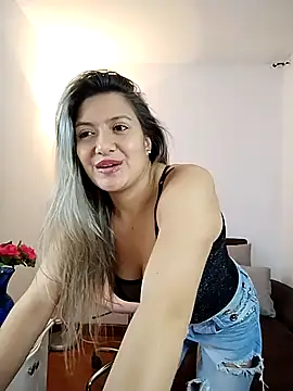 Snapshot of valeriahunter1 chatting on October 19, 11:29 pm valeriahunter1 online show from October 19, 11:29 pm