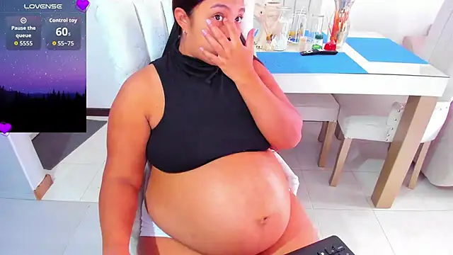 elana kepler online show from April 25, 1:41 pm