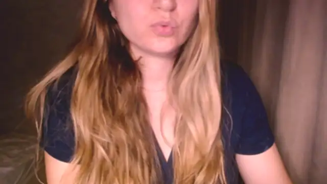 fiona cute 2 online show from September 14, 7:45 pm