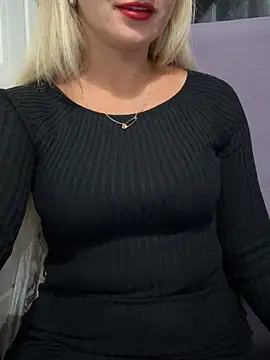 Marina- online show from October 15, 5:37 pm