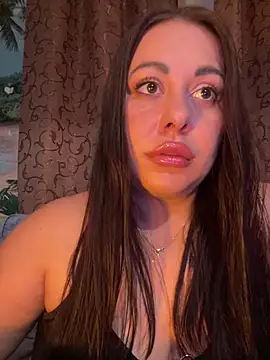 DaisyStreet online show from July 19, 6:10 pm