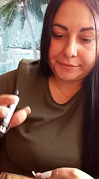 Snapshot of DaisyStreet chatting on October 10, 12:32 pm DaisyStreet online show from October 10, 12:32 pm