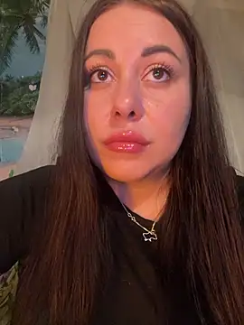 DaisyStreet online show from July 11, 6:52 pm