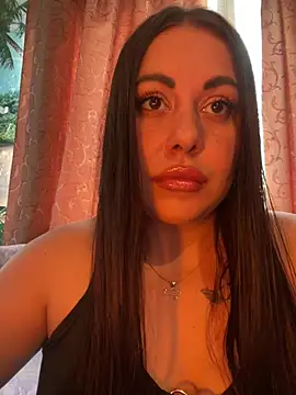 DaisyStreet online show from July 21, 11:22 am