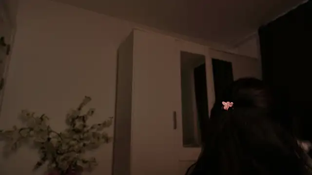 KaylaLaine online show from November 9, 7:04 am