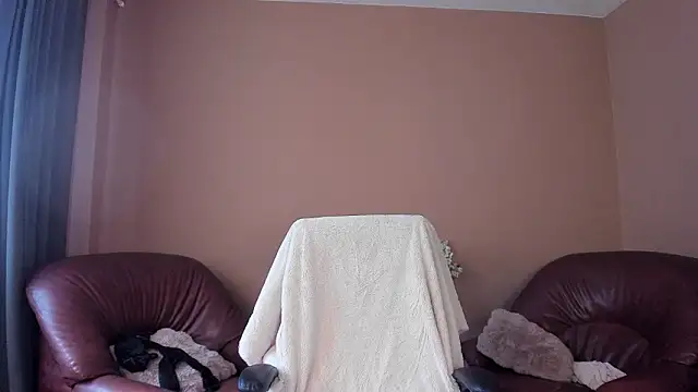 KaylaLaine online show from February 28, 7:52 am