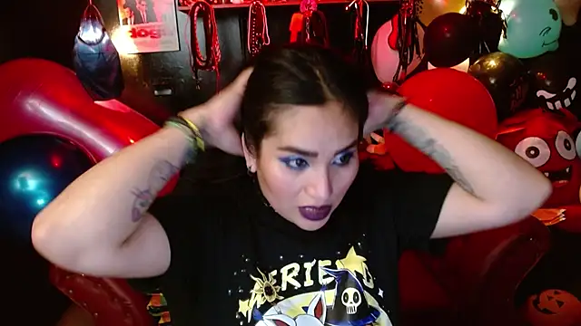 kureiji hentaii online show from September 22, 8:07 pm