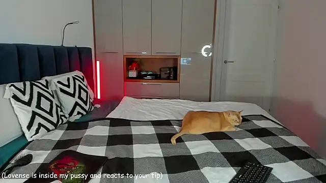 Anita Fun online show from November 5, 5:51 pm