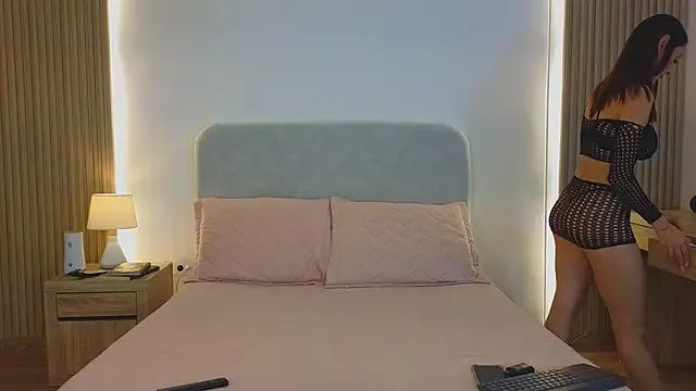 KristennBlue online show from March 9, 4:54 pm