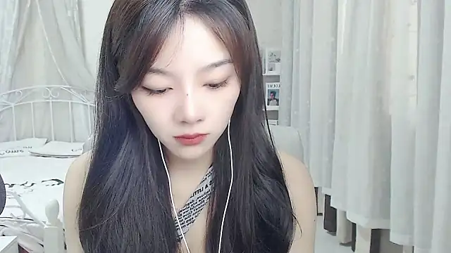 Jenny-Z online show from May 17, 1:49 am