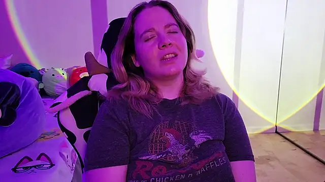 InternetFairy XO online show from October 15, 4:26 am