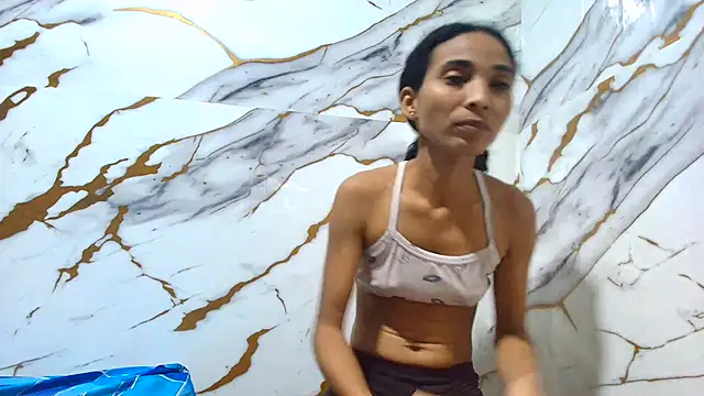 luciana daza online show from July 26, 1:24 am