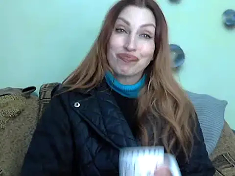 Jillian Pattie online show from February 5, 2:09 pm