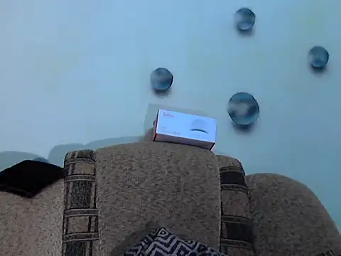 Jillian Pattie online show from October 1, 3:39 pm