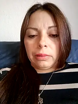 seherlatin online show from October 18, 9:27 pm