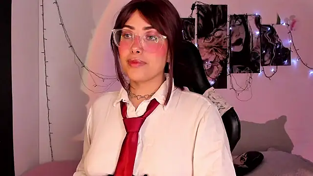 willow poisson online show from October 2, 5:40 pm