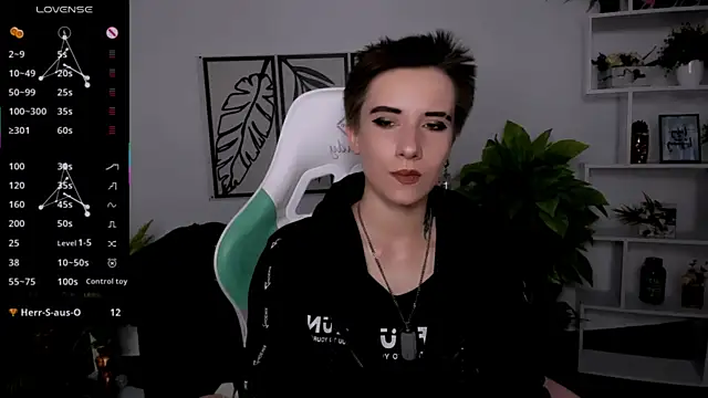 Snapshot of _Rein_ramm chatting on September 23, 6:06 pm Rein ramm online show from September 23, 6:06 pm