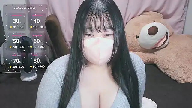 yuinyan3150 online show from January 8, 9:52 pm