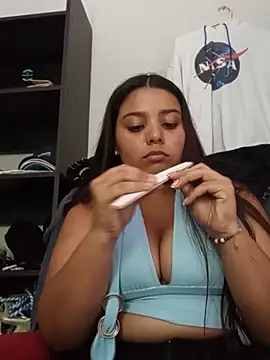 stefanie010 online show from June 21, 7:07 pm