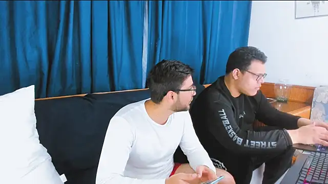  Araboys  online show from November 23, 3:42 am