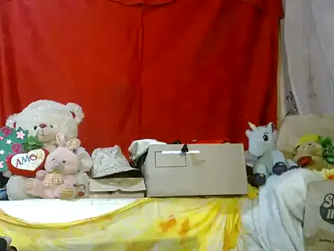 hottieperla online show from May 20, 7:22 pm