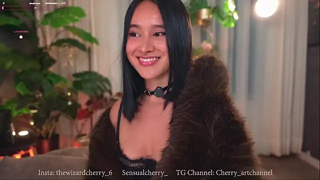 sensualcherry  online show from November 20, 12:55 am