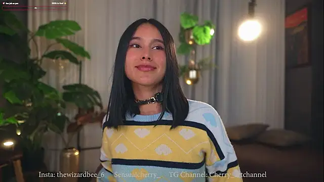 sensualcherry  online show from November 15, 12:55 am