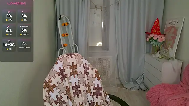 LovelyJessie online show from October 27, 2:23 pm