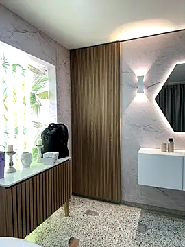 LIAH IZUMI online show from October 11, 10:42 am