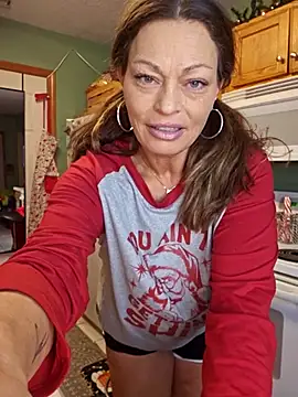 Erotic and Exotic online show from December 14, 6:41 am