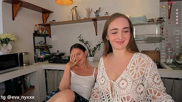 celestialanggel online show from August 1, 3:52 am