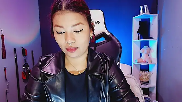 JadaRoberts online show from November 20, 12:50 pm