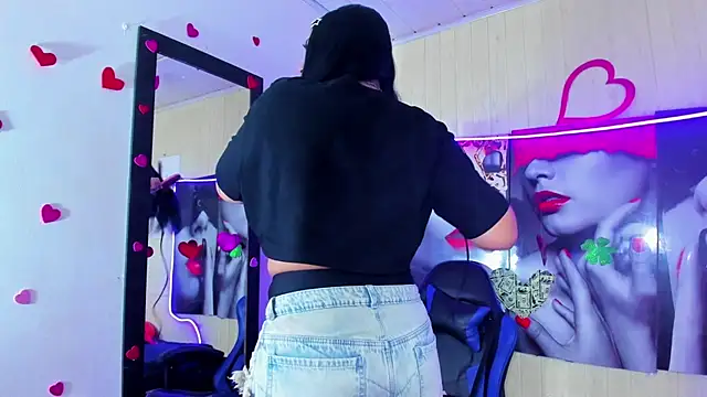 sara winehouse1 online show from July 7, 4:48 am