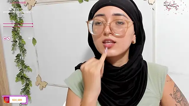 aysel elid online show from July 8, 10:12 pm
