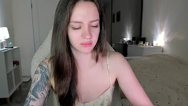 Snapshot of Sonia_moon_ chatting on October 20, 3:09 am Sonia moon online show from October 20, 3:09 am