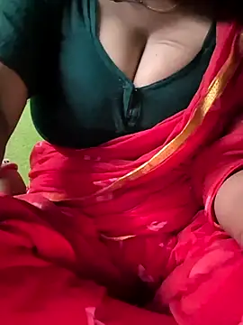 Shreya727 online show from May 6, 6:56 pm