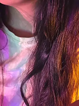 aloneathome online show from March 15, 10:39 am