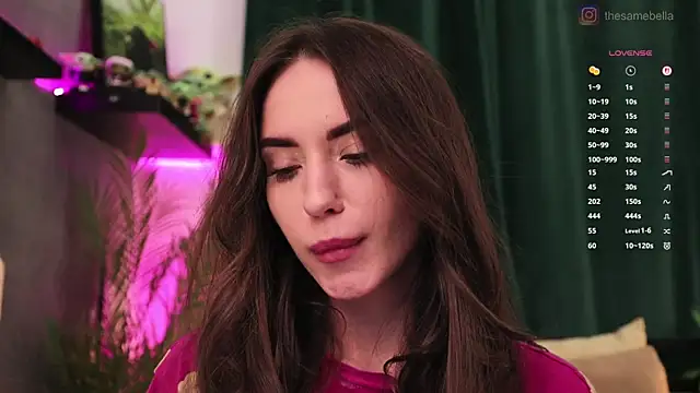 BabyYoda- online show from April 4, 7:02 pm