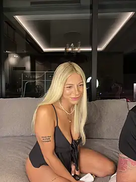 SexOnMyLvL online show from June 4, 8:35 pm