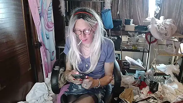 Ombeline1 online show from September 23, 1:31 pm