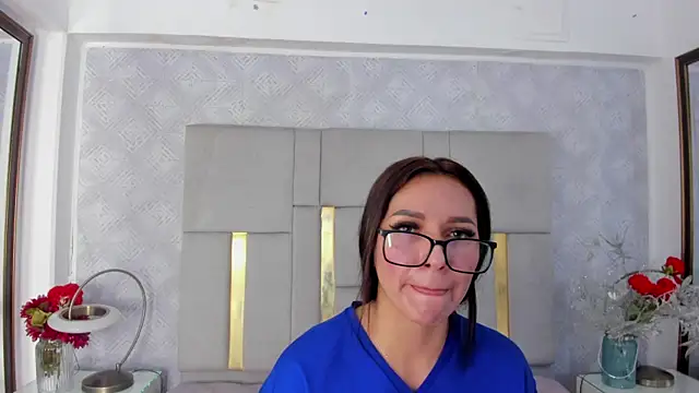 Snapshot of Camilaa_Sanchez_ chatting on October 13, 12:08 pm Camilaa Sanchez online show from October 13, 12:08 pm