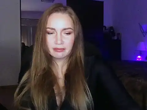 ArianaNextDoor online show from April 7, 4:31 pm