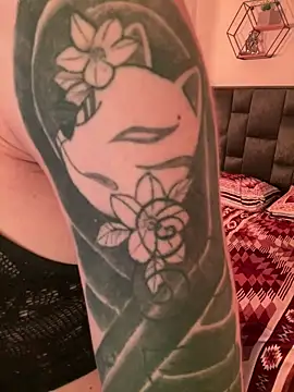 Bonnie vega online show from April 5, 10:42 pm