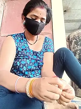 Mamta Chaterjee online show from April 3, 1:36 am