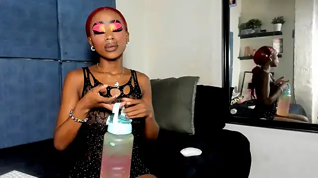 Ebonydollxx online show from April 11, 1:15 pm