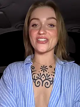 Goldloeckchen159 online show from December 2, 9:28 pm